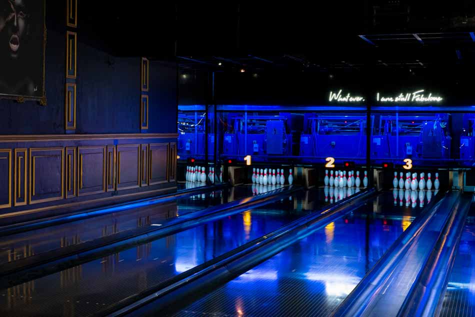 Bowling Date Night in Bandra